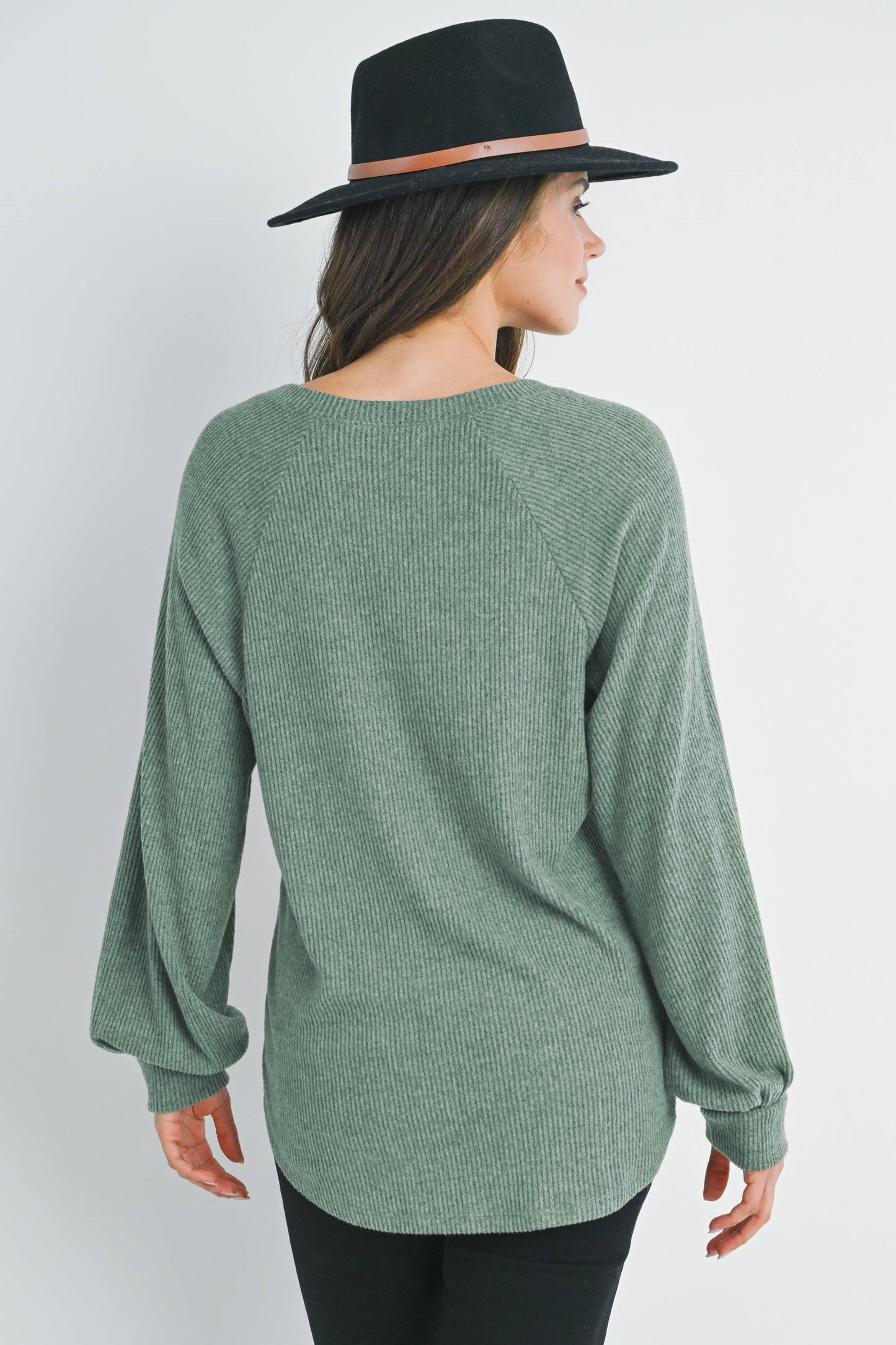 Ribbed V-Neck Long Sleeve Maternity Top