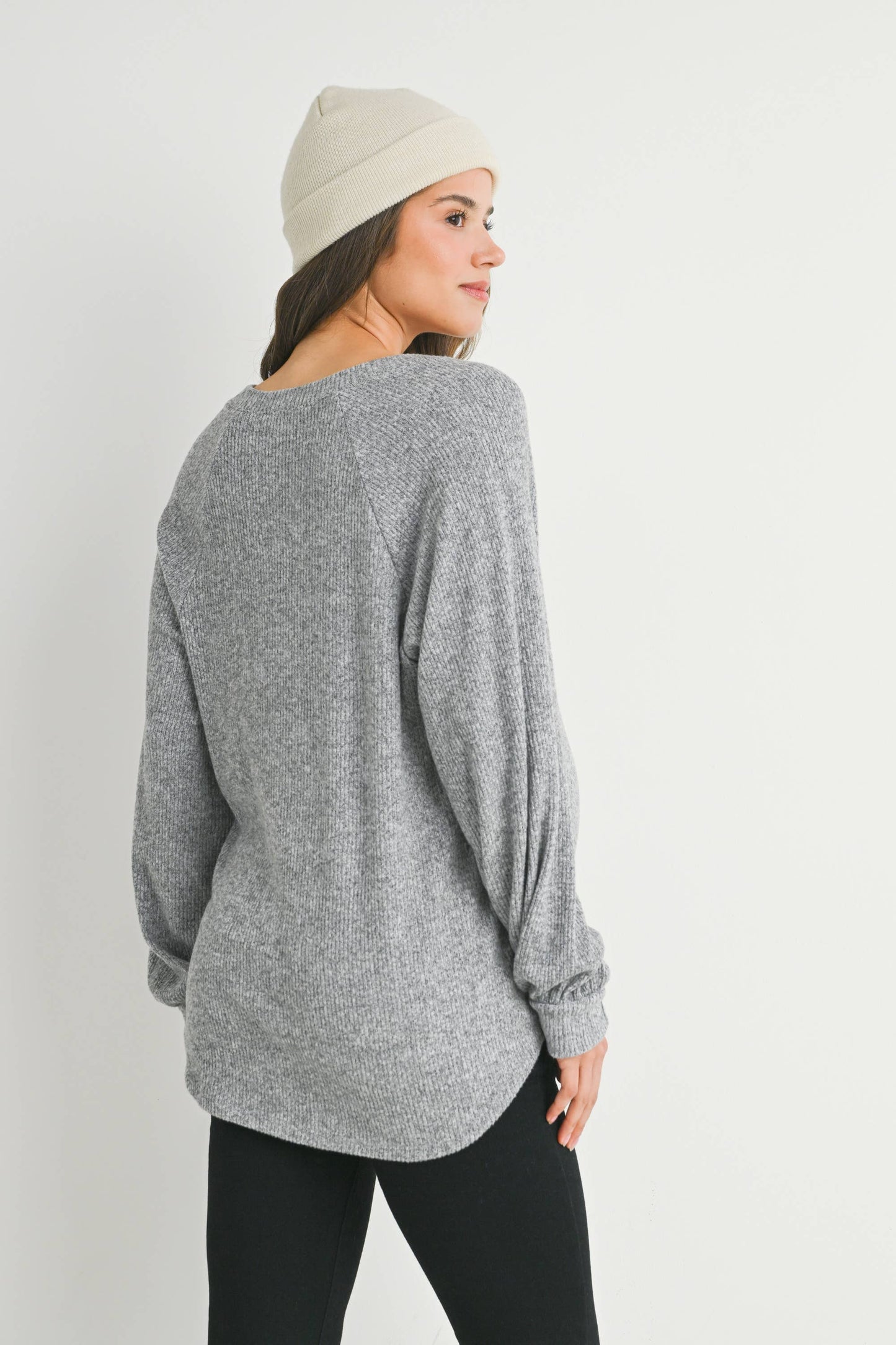 Ribbed V-Neck Long Sleeve Maternity Top