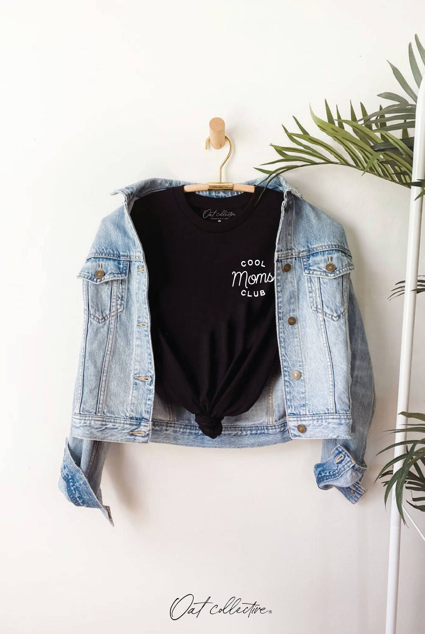 COOL MOMS CLUB Graphic T-Shirt