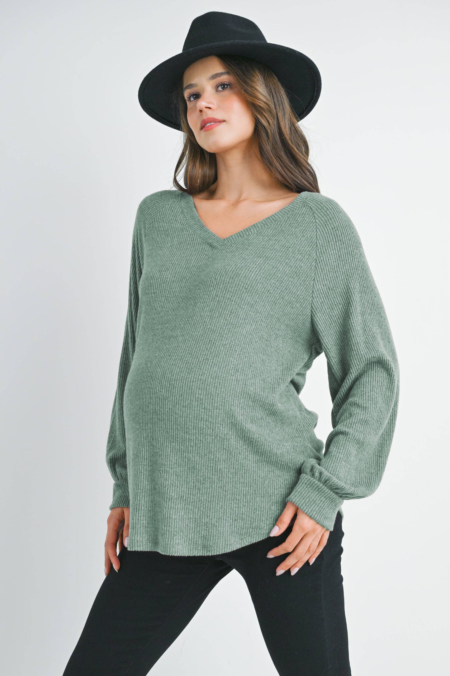 Ribbed V-Neck Long Sleeve Maternity Top