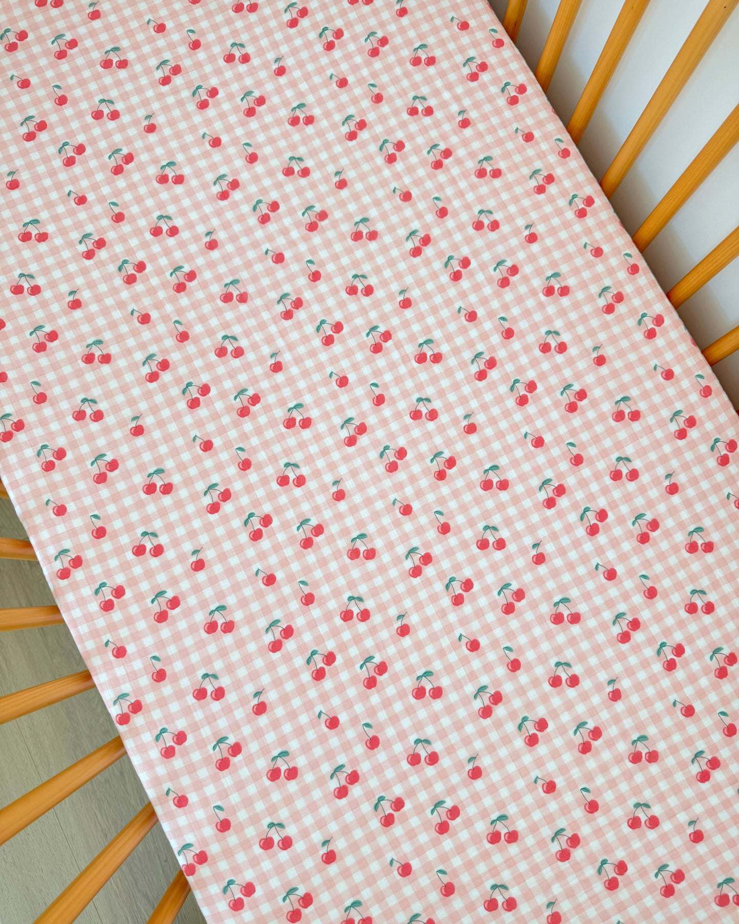 Muslin Crib Sheet / Gingham Cherries