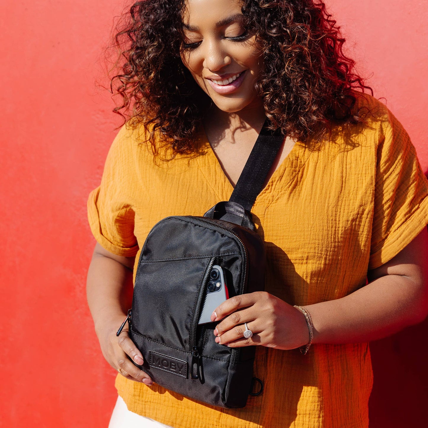 Mody Transit Cross Body - Black