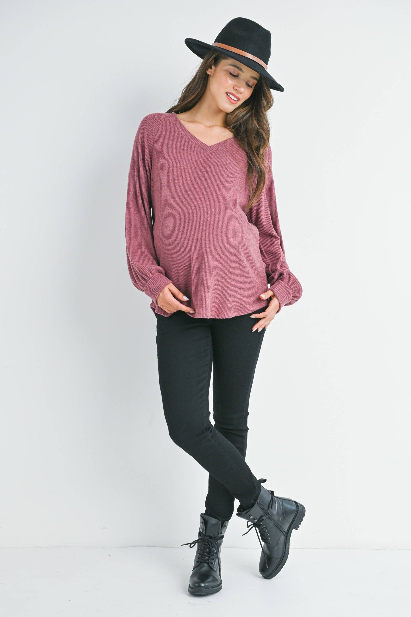 Ribbed V-Neck Long Sleeve Maternity Top